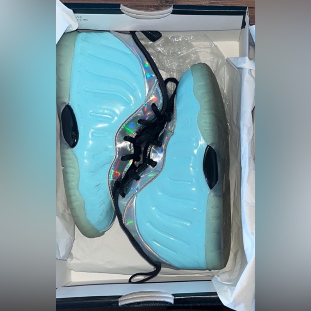 Toddler size 9 foamposite